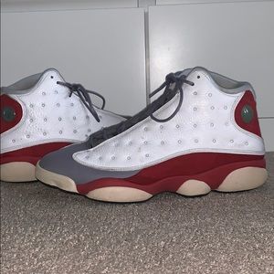 Air Jordan 13 Retro Grey Toe